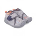 slippers-231289-b (1).jpg